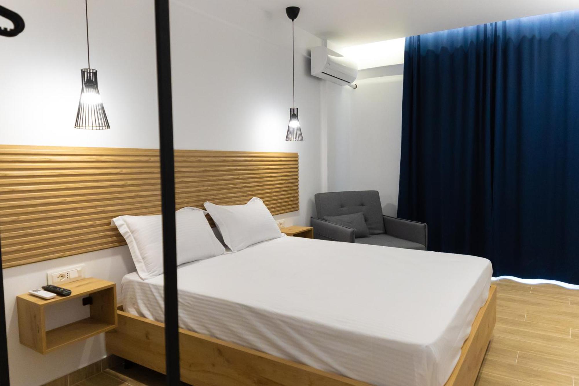 De Sol Hotel Himarë Eksteriør billede